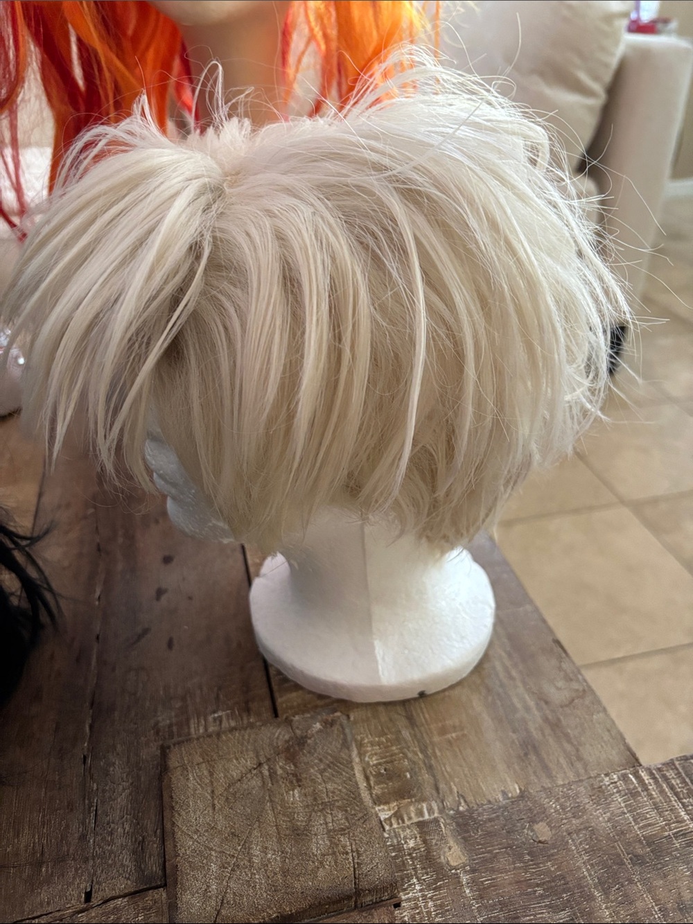 4 Wigs - Picture 3 of 13